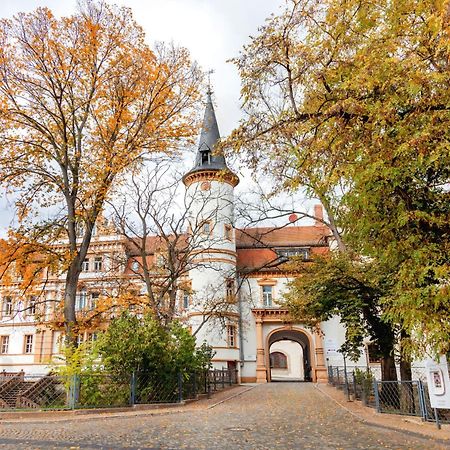 Hotel Schloss Schkopau Екстер'єр фото