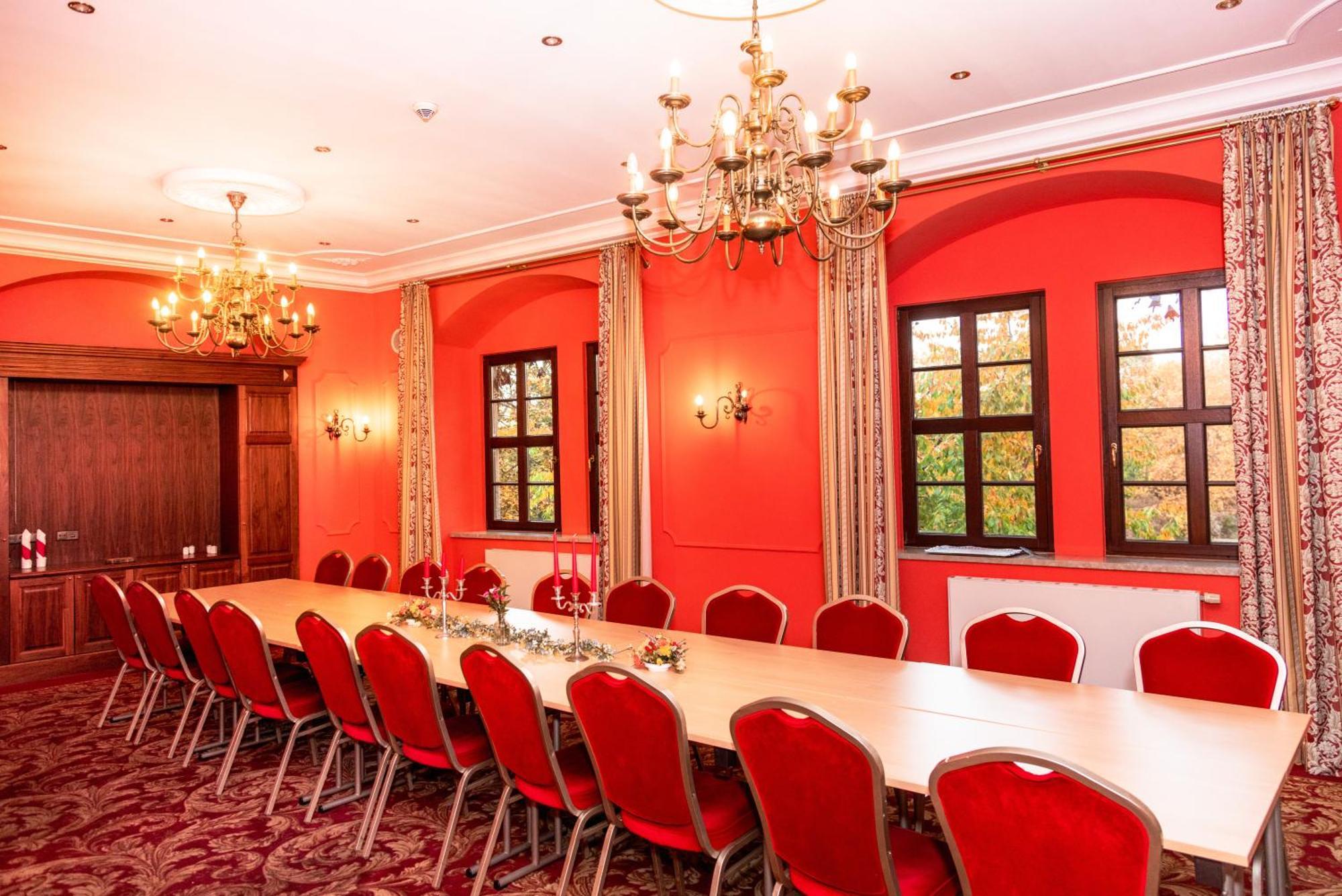 Hotel Schloss Schkopau Екстер'єр фото