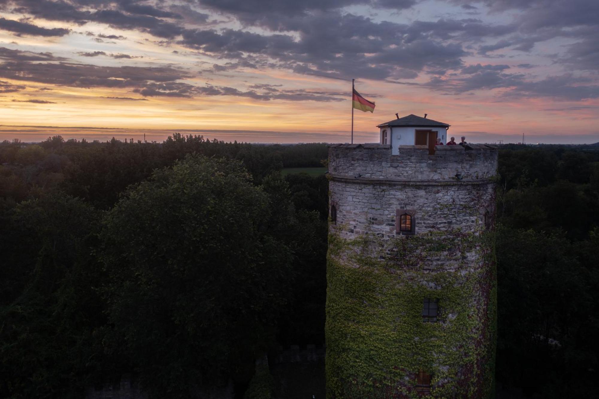 Hotel Schloss Schkopau Екстер'єр фото