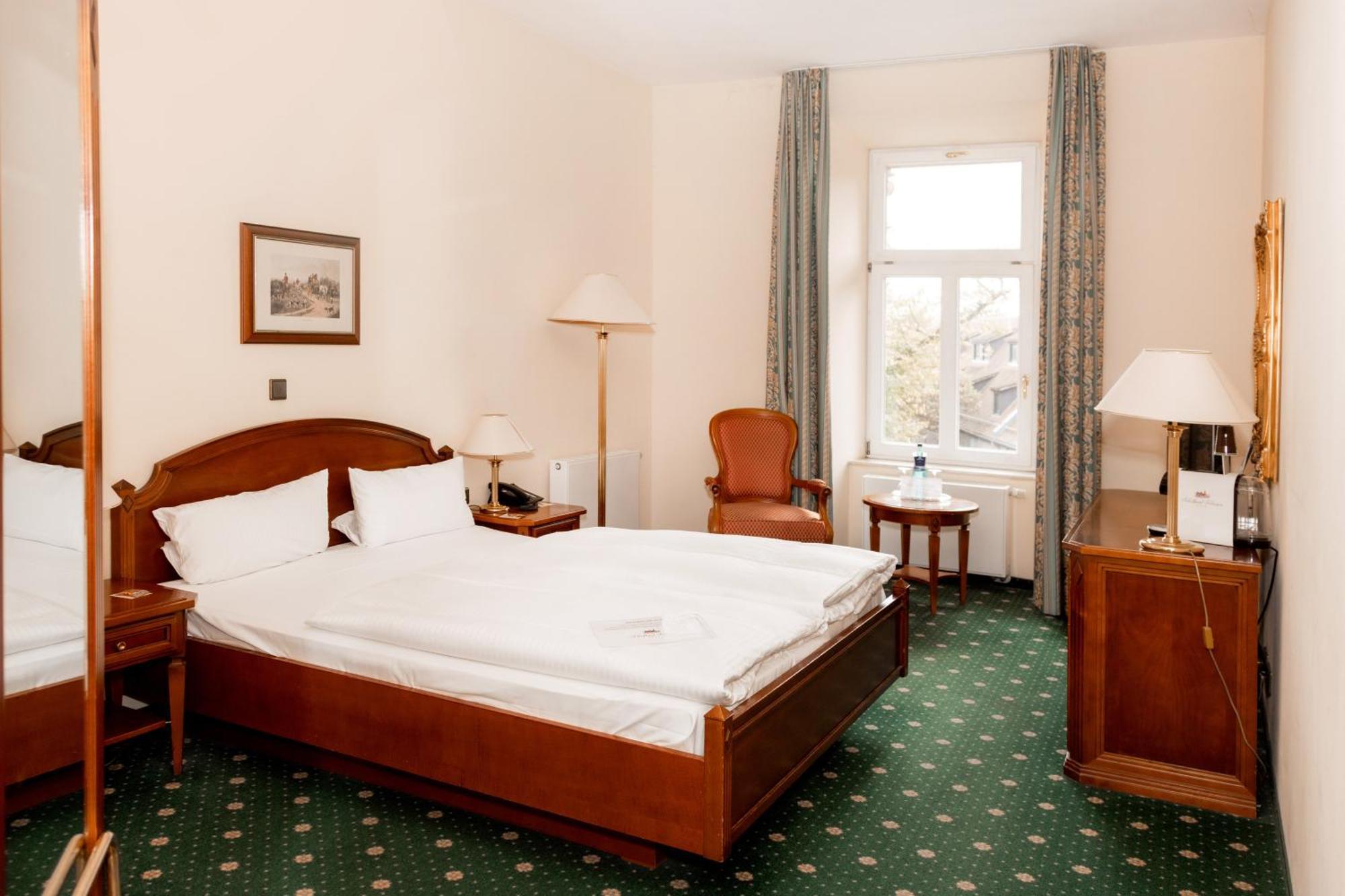 Hotel Schloss Schkopau Екстер'єр фото